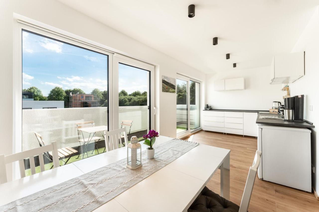 Gemuetliches Und Lichtdurchflutetes Penthouse Mit Sternenhimmelblick, Boxspringbett Und Terrasse - Gute Anbindung An Die Innenstadt Кассель Экстерьер фото